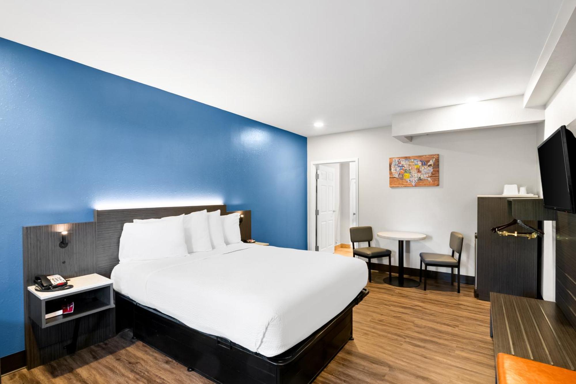 Econo Lodge Bethel - Danbury Екстериор снимка